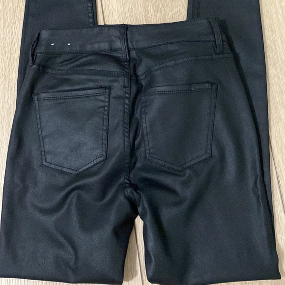 White House Black Market skinny coated jeans - Picture 5 of 12